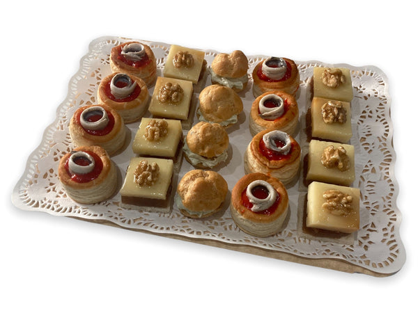 Bandeja de canapés variados de nuestro obrador - Cositas Güenas